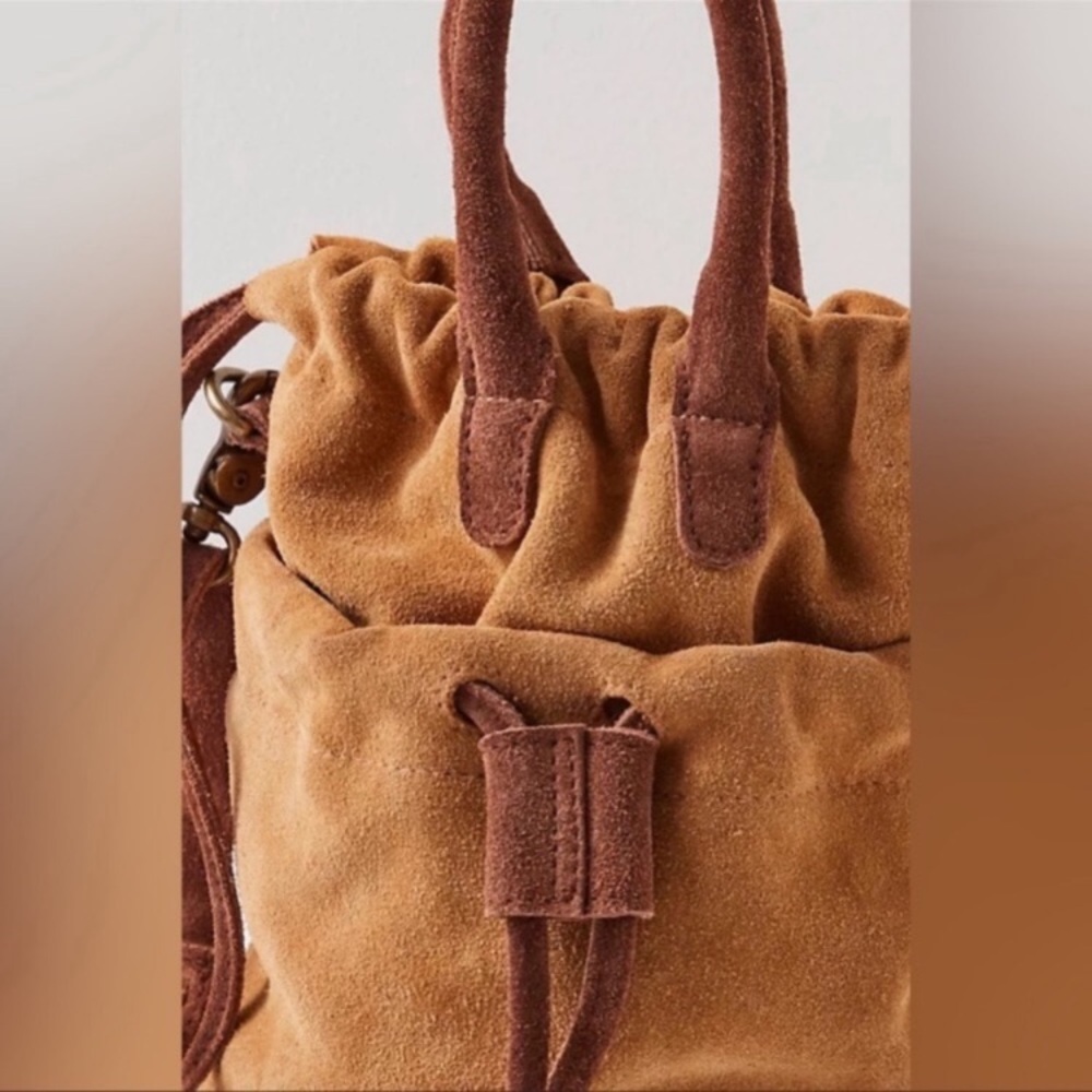 Free People! Scout Slouchy Crossbody Bag In Brown/Tan NWT! - Picture 3 of 16